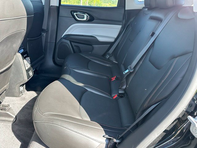2022 Jeep Compass Limited — photo 12 of 25
