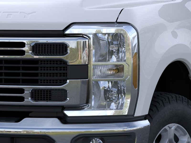 2026 Ford F-350SD XLT — photo 41 of 52