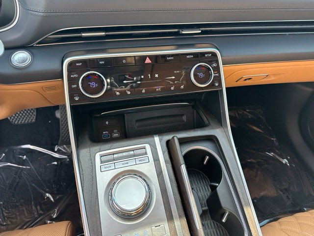 2024 Genesis GV80 3.5T — photo 27 of 40
