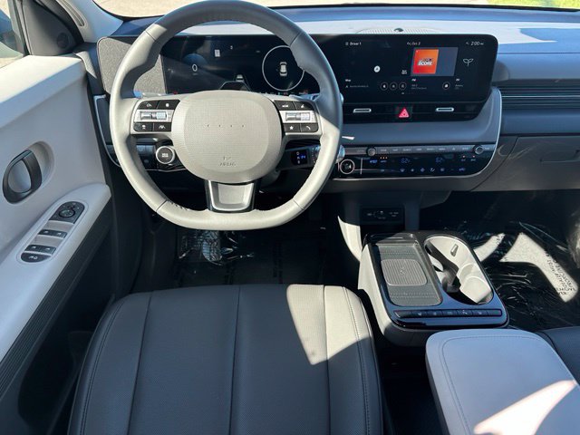 2025 Hyundai IONIQ 5 SEL — photo 15 of 29
