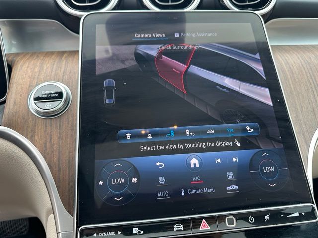 2024 Mercedes-Benz GLC GLC 300 — photo 27 of 31