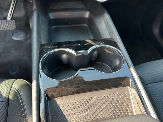 2024 Chevrolet Blazer EV LT — photo 21 of 29