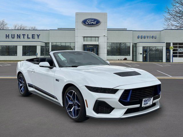 2025 Ford Mustang GT Premium — photo 4 of 26