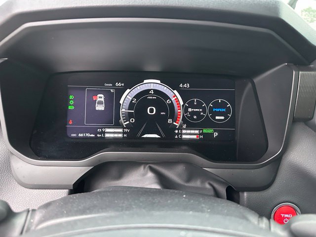 2024 Toyota Tundra Hybrid TRD Pro — photo 33 of 34