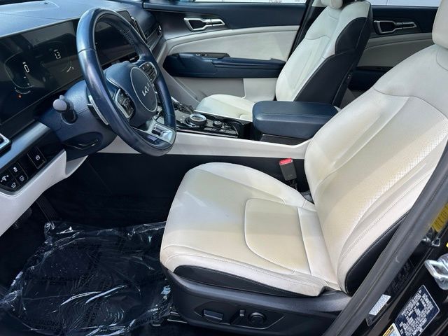 2024 Kia Sportage Hybrid EX — photo 20 of 31
