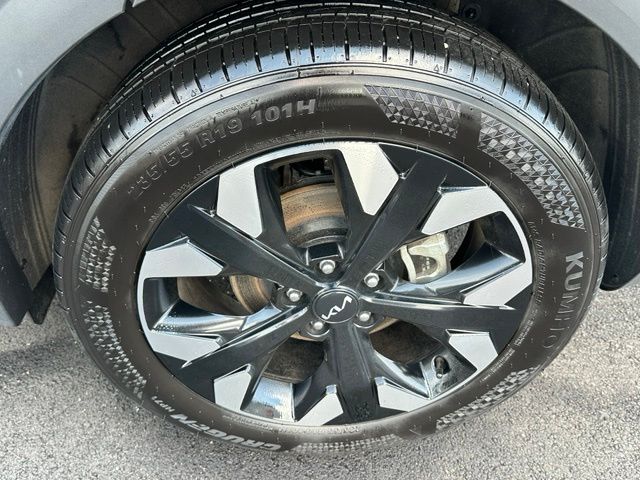2024 Kia Sportage X-Line — photo 8 of 31