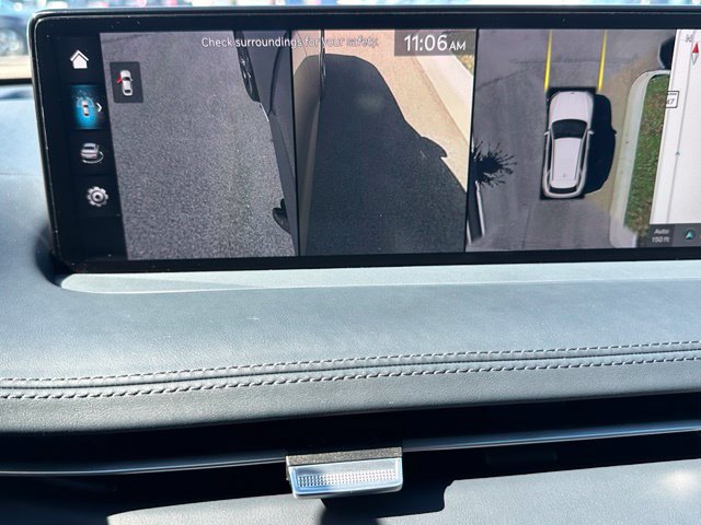 2023 Genesis GV70 2.5T — photo 35 of 41