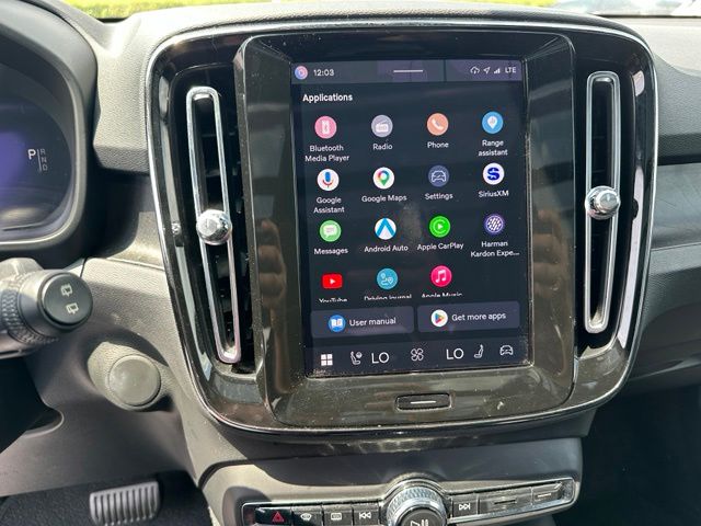 2023 Volvo XC40 Recharge Pure Electric Ultimate — photo 22 of 26