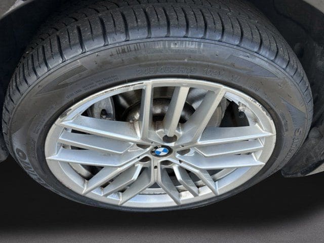 2025 BMW 5 Series 530i xDrive — photo 7 of 27