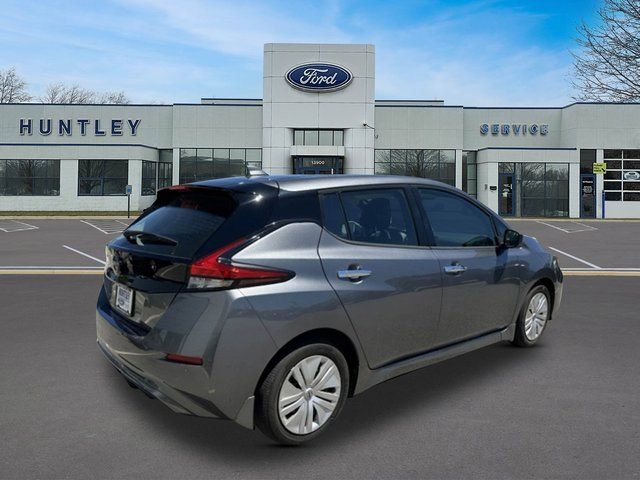 2025 Nissan Leaf S — photo 6 of 24