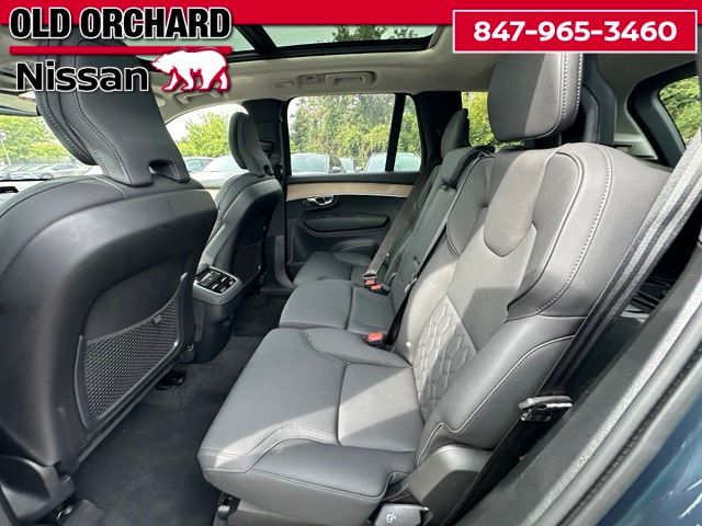 2025 Volvo XC90 B6 Plus 7-Seater — photo 14 of 22
