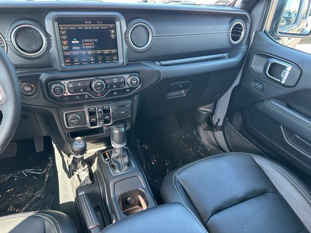 2023 Jeep Wrangler Sahara 4xe — photo 15 of 34