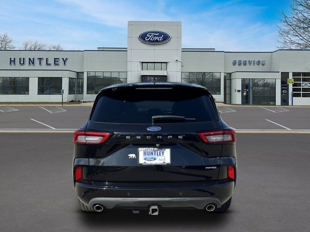 2023 Ford Escape ST-Line Select — photo 5 of 33
