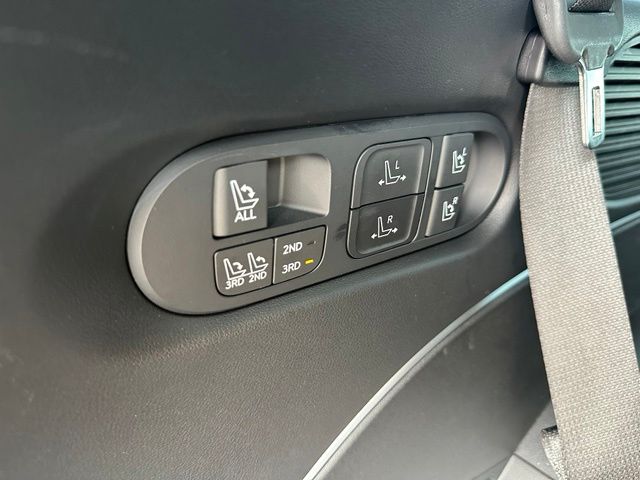 2026 Hyundai Palisade Calligraphy — photo 12 of 43