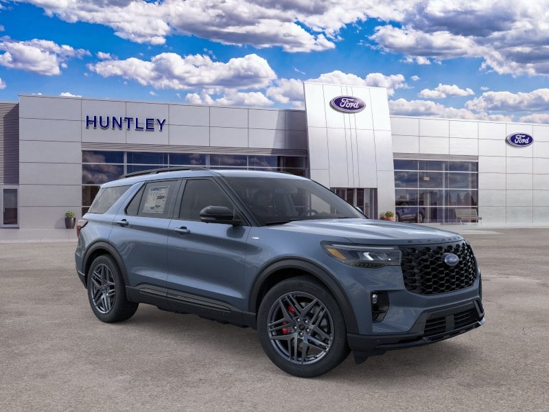 2026 Ford Explorer ST-Line — photo 31 of 54