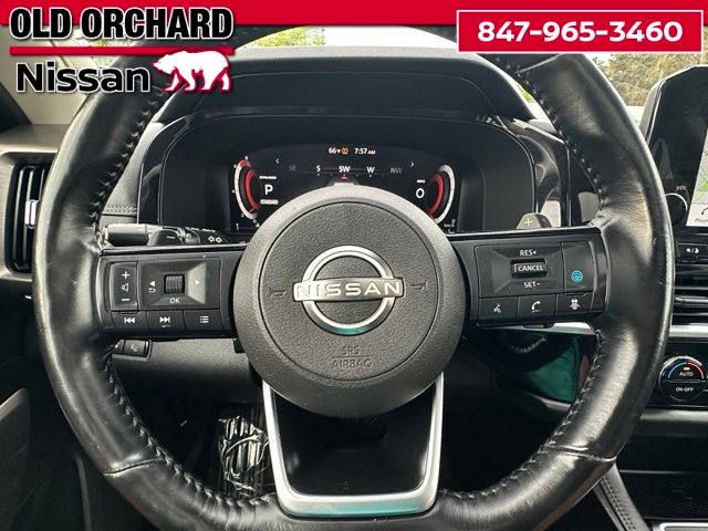 2022 Nissan Pathfinder Platinum — photo 20 of 20