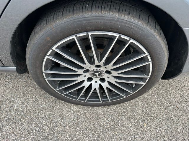 2024 Mercedes-Benz C-Class C 300 — photo 8 of 29