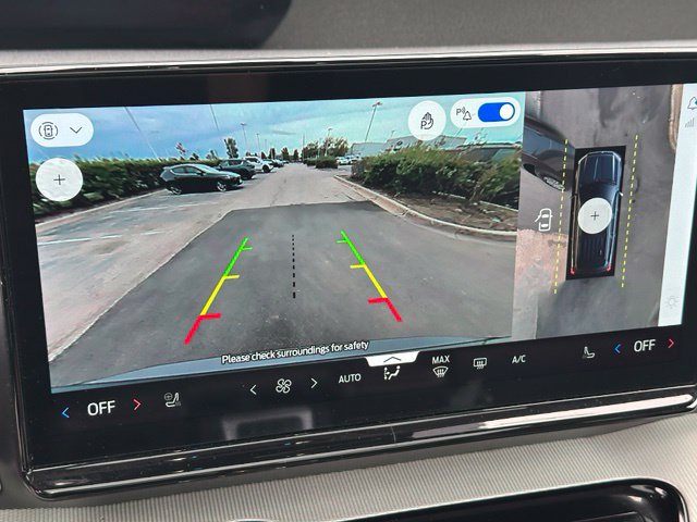 2025 Ford Expedition Active — photo 38 of 41