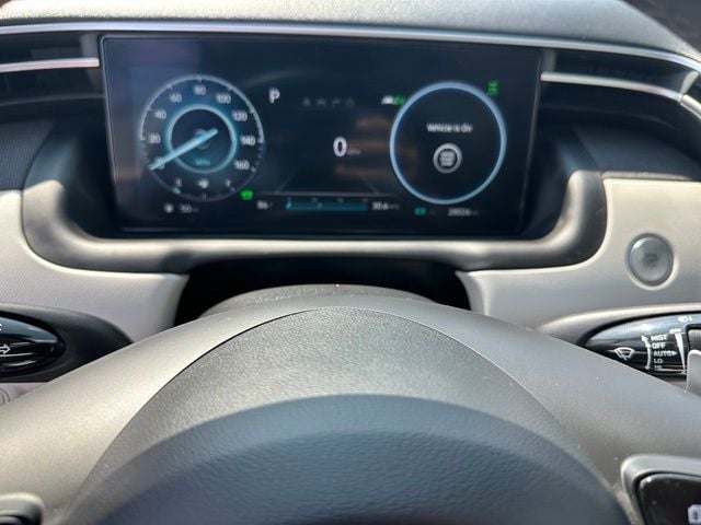 2024 Hyundai Tucson Hybrid Limited — photo 38 of 40