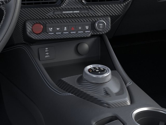2026 Ford Mustang Dark Horse — photo 16 of 52