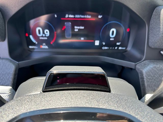2025 Ford Explorer Platinum — photo 37 of 38