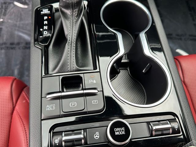 2026 Kia K5 GT-Line — photo 33 of 40