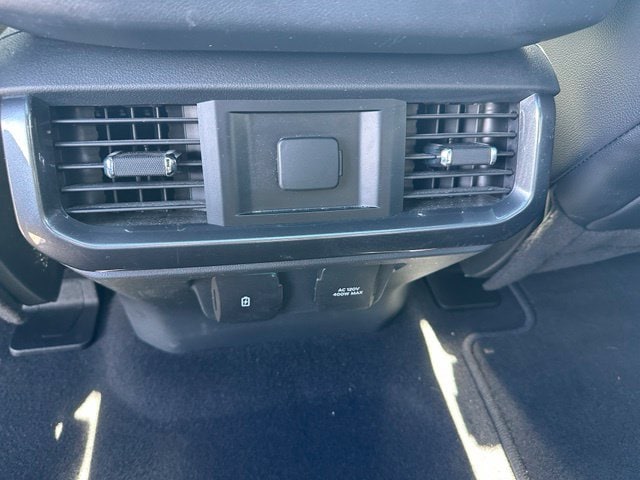 2023 Ford F-150 XLT — photo 16 of 35