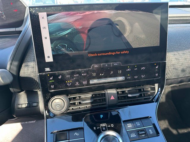 2023 Toyota bZ4X Limited — photo 22 of 24