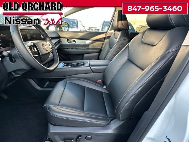 2025 Nissan Murano SL — photo 12 of 22