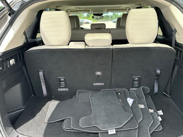 2024 Mazda CX-90 3.3 Turbo Preferred Plus — photo 9 of 29
