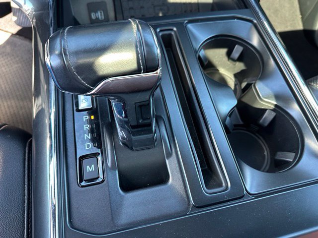 2023 Ford F-150 Lariat — photo 18 of 26