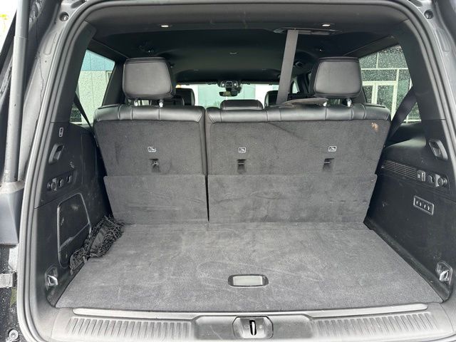 2022 Jeep Wagoneer Series III — photo 9 of 28