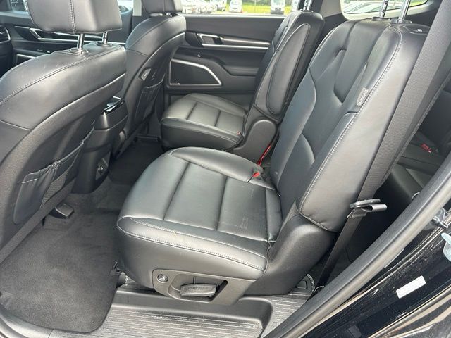 2024 Kia Telluride S — photo 14 of 52