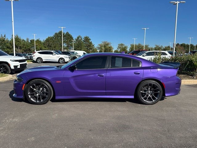 2023 Dodge Charger R/T Scat Pack — photo 7 of 31