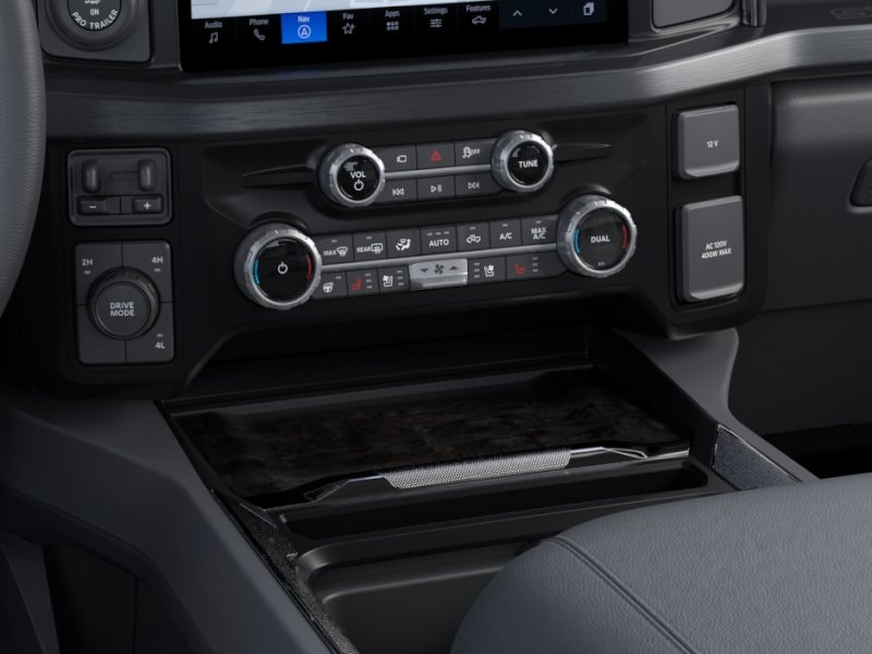 2026 Ford F-350SD Lariat — photo 38 of 52