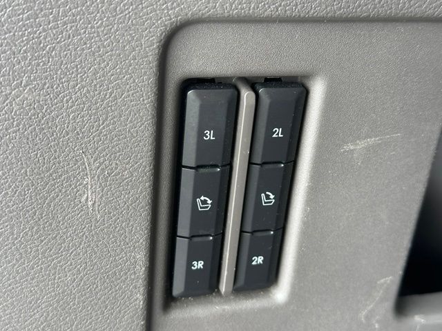 2022 Lincoln Navigator L Reserve — photo 15 of 37