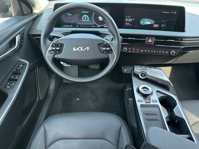 2024 Kia EV6 Wind — photo 14 of 31