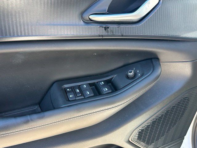 2024 Jeep Grand Cherokee Altitude X — photo 17 of 23