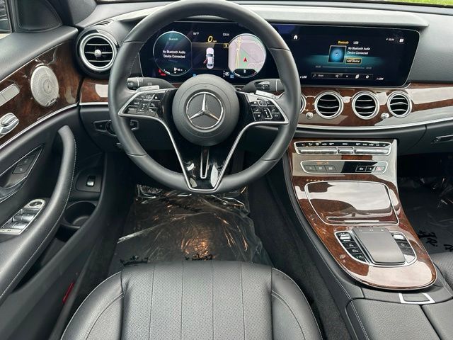 2022 Mercedes-Benz E-Class E 350 — photo 14 of 31