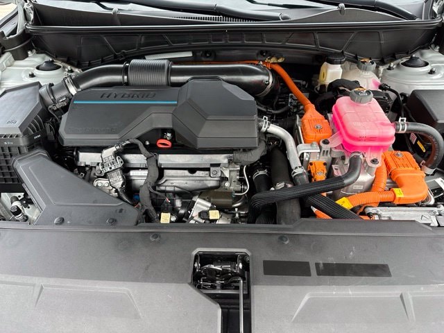 2024 Hyundai Tucson Hybrid Limited — photo 9 of 39