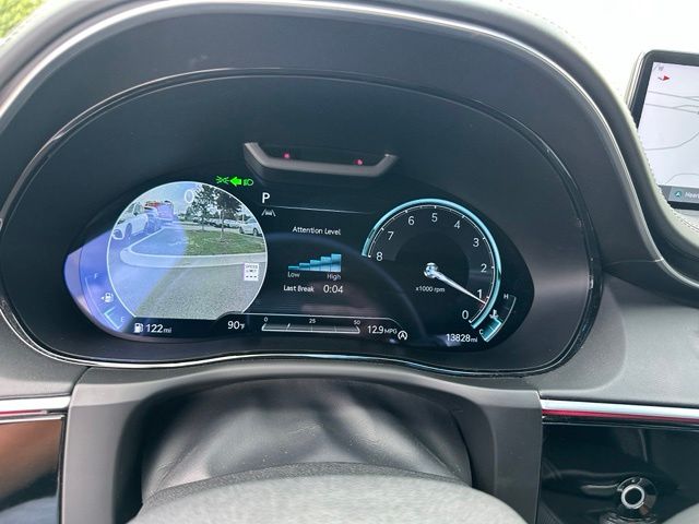 2025 Genesis GV70 2.5T — photo 41 of 43