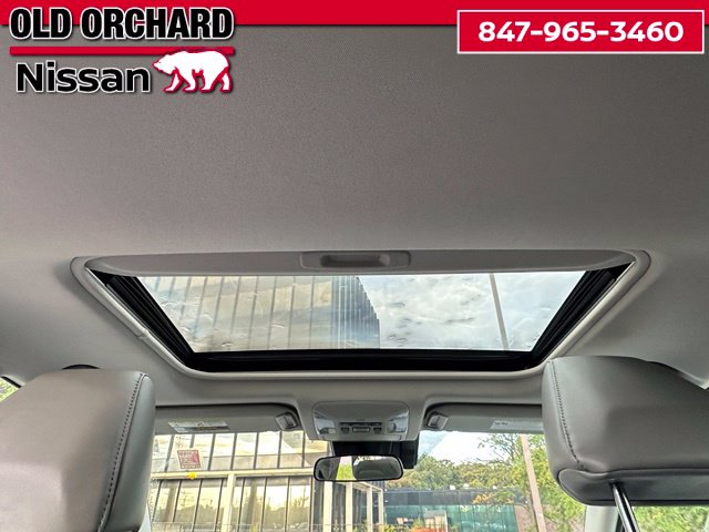 2021 Toyota RAV4 XLE Premium — photo 13 of 22