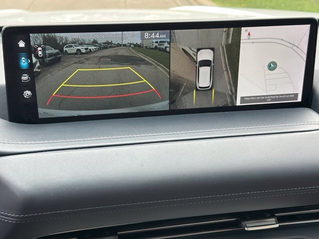2022 Genesis GV80 2.5T — photo 28 of 39