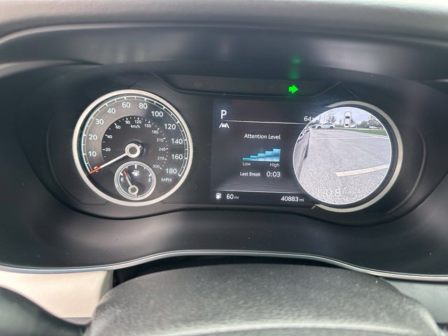 2023 Genesis G70 3.3T — photo 37 of 39