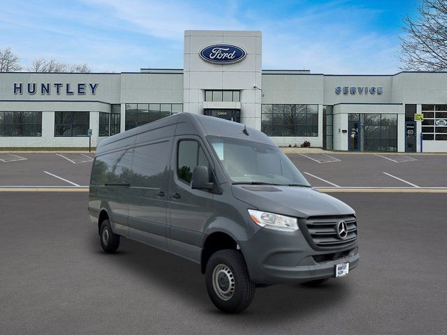 2024 Mercedes-Benz Sprinter 2500 Cargo 170 WB — photo 4 of 28