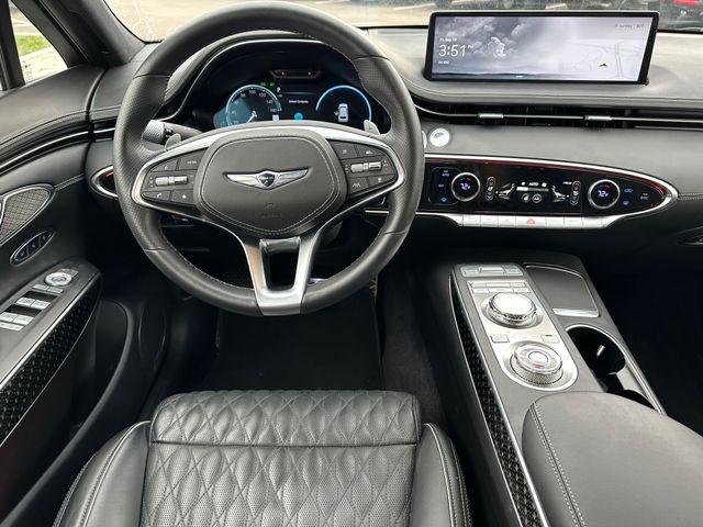 2023 Genesis GV70 3.5T Sport — photo 19 of 37