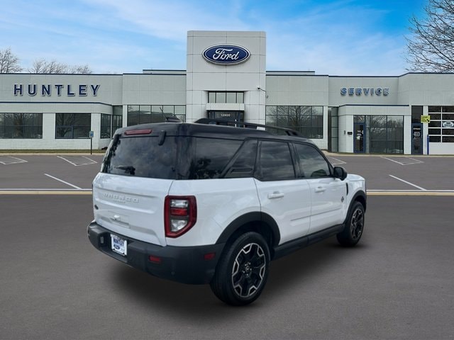 2025 Ford Bronco Sport Outer Banks — photo 5 of 31