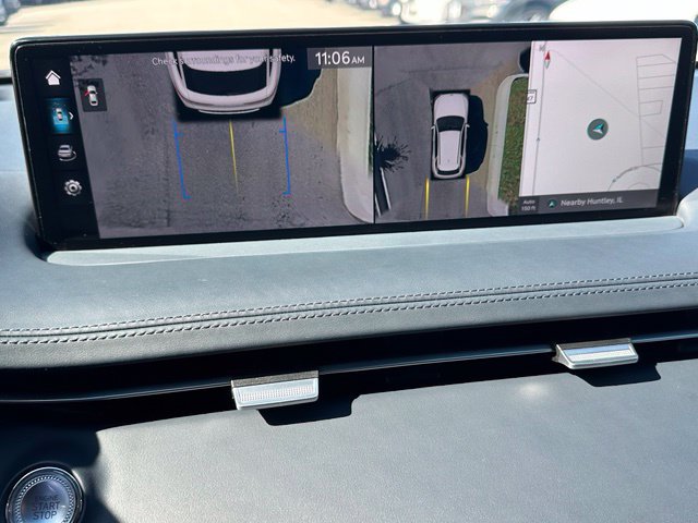 2023 Genesis GV70 2.5T — photo 32 of 41