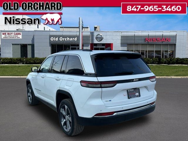 2022 Jeep Grand Cherokee 4xe — photo 8 of 24