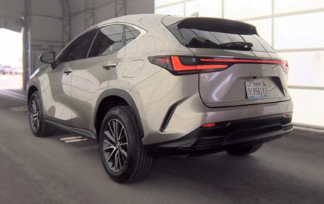 2024 LEXUS NX 350 Premium — photo 5 of 10